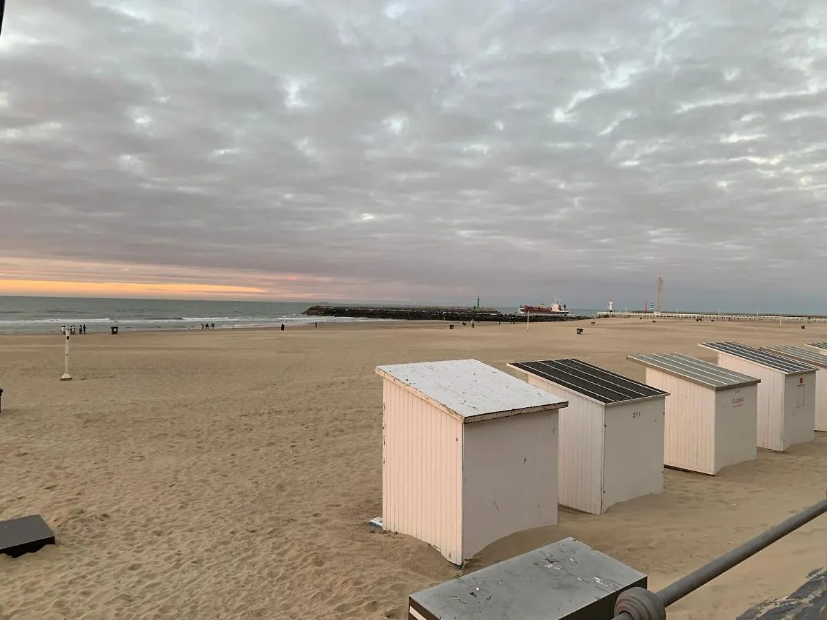 Apartment Studio De Strandsuite Ostend